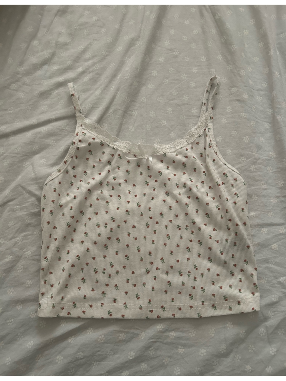 2/$10 Coquette downtown girl era floral lace cami